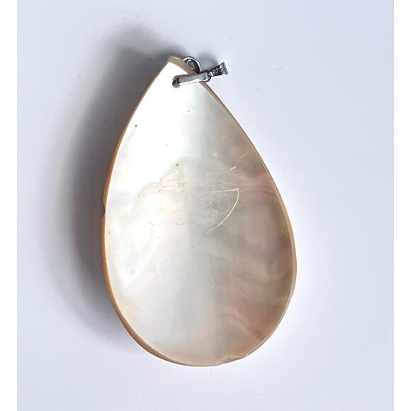 Mother Of Pearl SHELL PENDANT For Necklace LG 3.5" Teardrop 18K GF Silver Heart - Picture 4 of 5